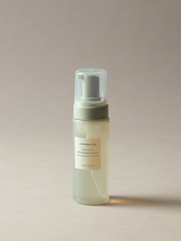 PURE & SOFT FEMININE WASH CHAMOMILE & TEA TREE