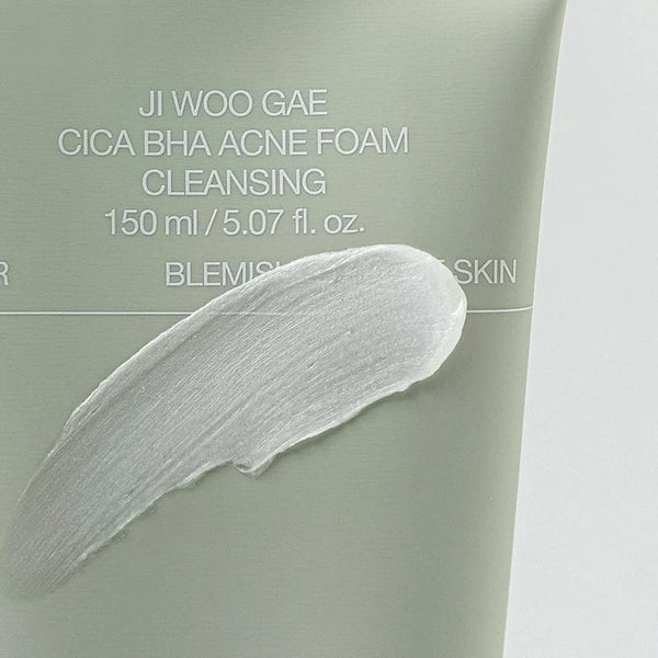 Ji Woo Gae Cica BHA Acne Cleansing Foam